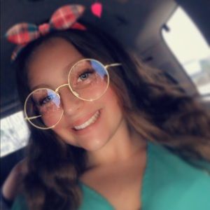 Meet your Posher, Kayleigh